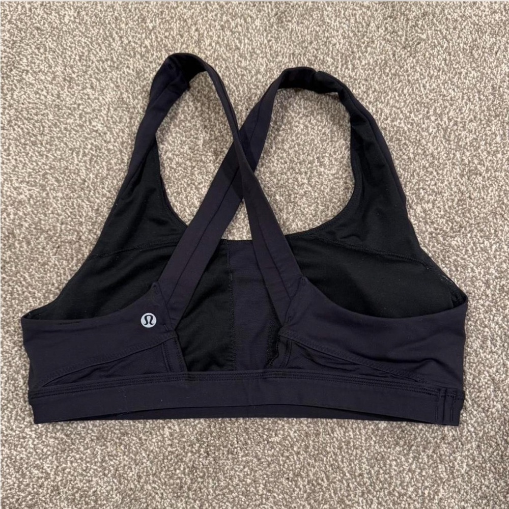 lululemon athletica  Sports Bra